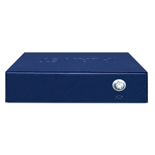 5-Port 10/100/1000BASE-T Gigabit Ethernet Switch 3 box GSD 503v9 02